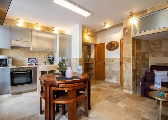 Le Martre - 4 Personnes, 2 Ch, Avec Balcon アパート